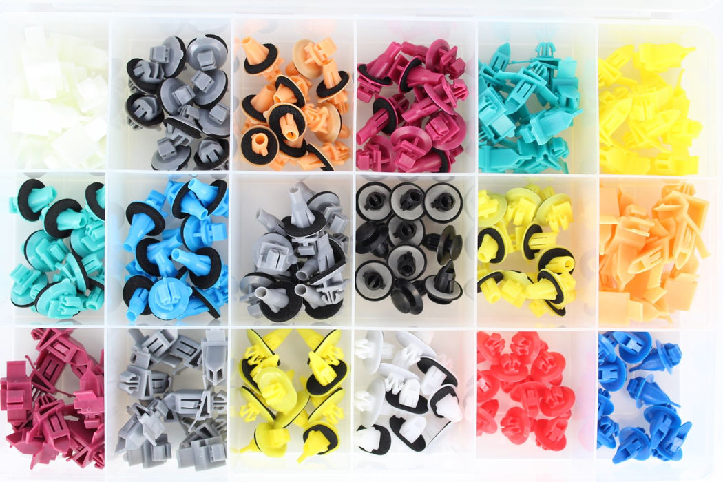 Toyota Moulding Clip Retainer Assortment Kit (Approx Qty 180)